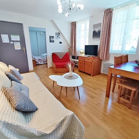 Le Venasque, T2, Centre Luchon, Wifi, Casier A Ski, Ascenseur, 4 Personnes Bagnères-de-Luchon Exterior foto